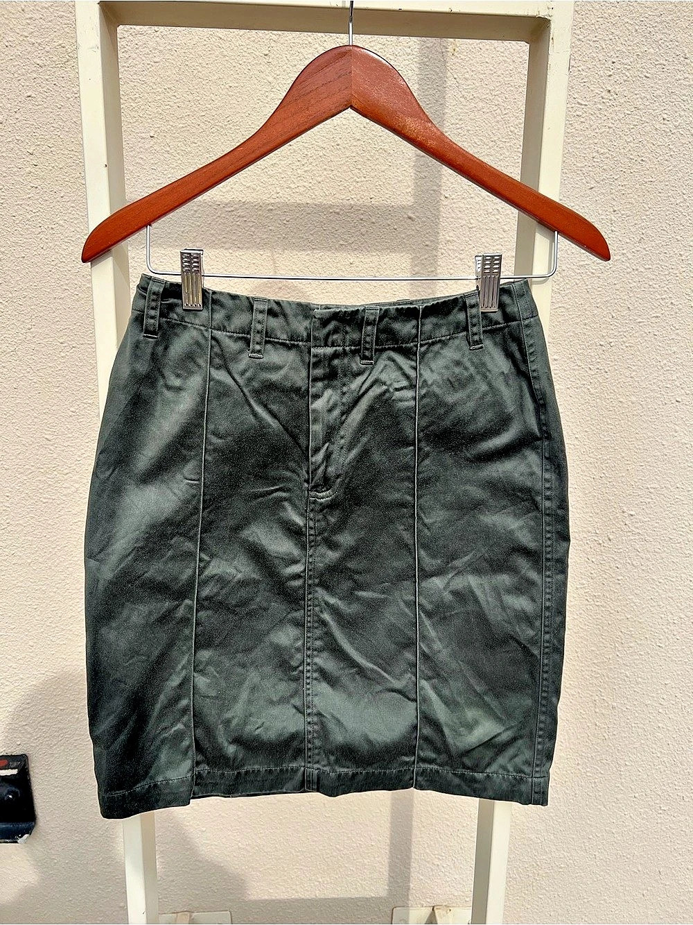 Banana Republic Women's Pencil Skirt Size 4